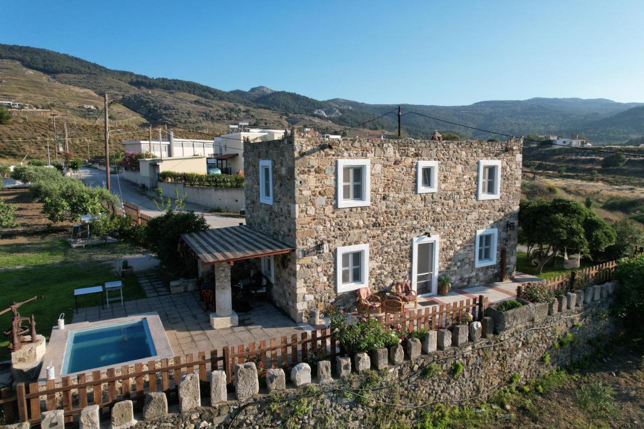 Traditional Kos Villa With Swimming Pool, Lawn Yard And Bbq Exterior foto